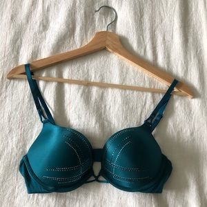 Victoria secret bombshell bra